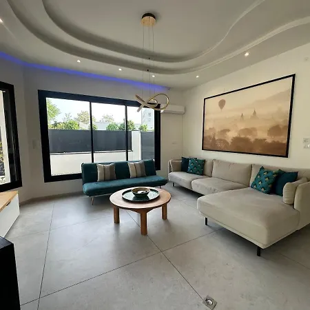 Grande Maison Avec Jacuzzi - 25 Personnes - Wifi *