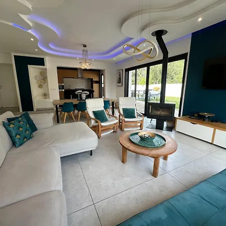 Villa Grande Maison Avec Jacuzzi - 25 Personnes - Wifi