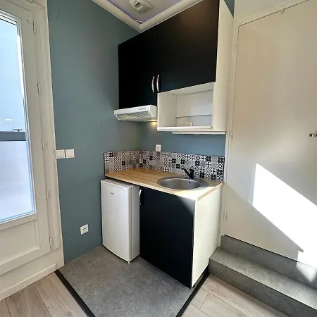 Grande Maison Avec Jacuzzi - 25 Personnes - Wifi * Villenave-dʼOrnon