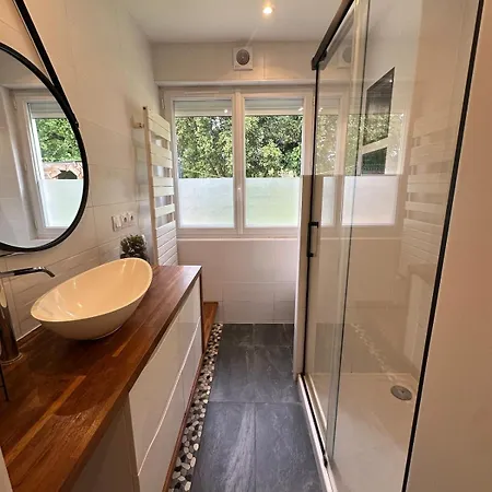 Grande Maison Avec Jacuzzi - 25 Personnes - Wifi *