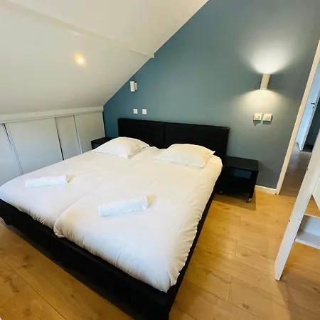 Grande Maison Avec Jacuzzi - 25 Personnes - Wifi * Villenave-dʼOrnon